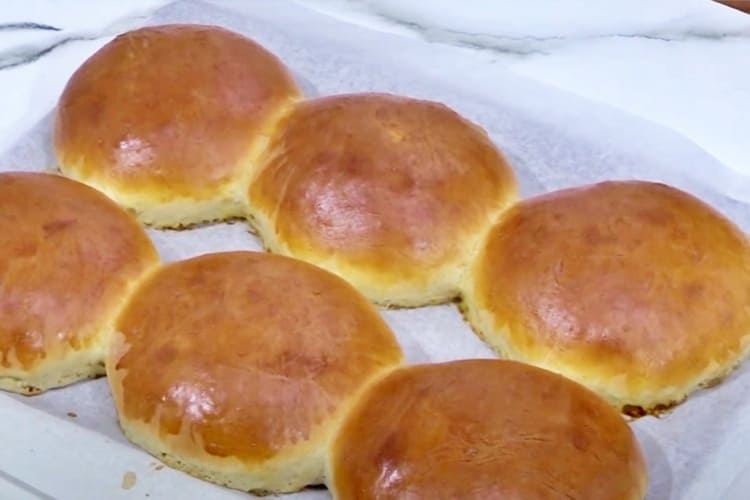 Bollos de nata 4 buena