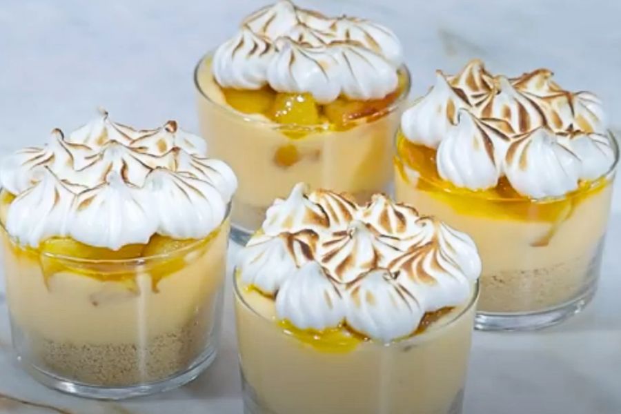 tarta de manzana en vaso portada