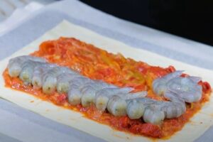 Empanada de langostinos paso 3