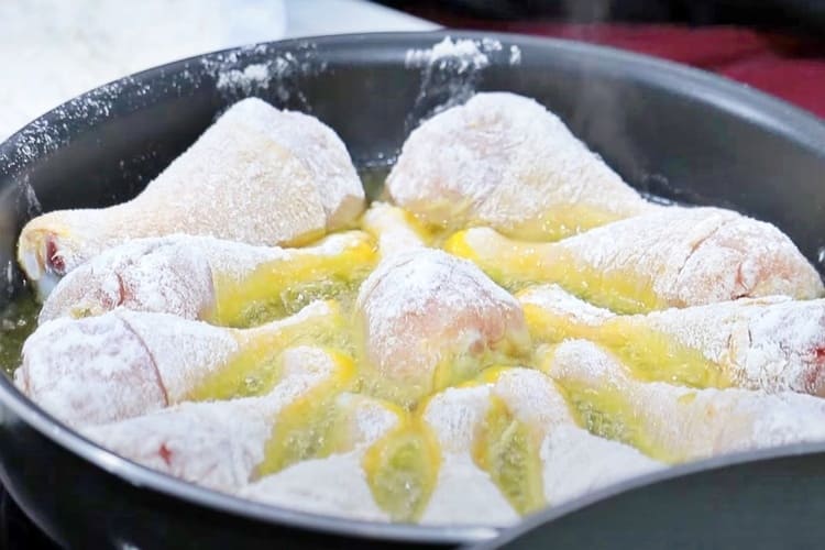 pollo con salsa de chalotas y guarnición paso 4