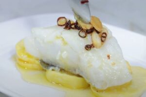 Filetes de bacalao con patatas en Cosori 5