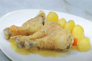 pollo con salsa de chalotas y guarnición paso 7