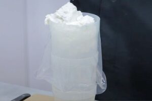 magdalenas de melocotón en almíbar paso 5