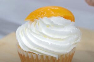 magdalenas de melocotón en almíbar paso 6