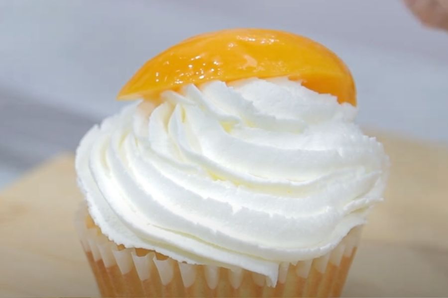 magdalenas de melocotón en almíbar paso 6