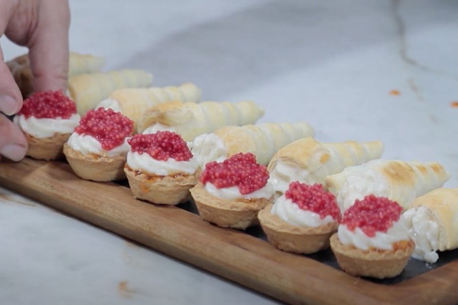canapés rápidos para Navidad paso final