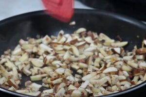 pechugas de pollo rebozadas con salsa paso 1