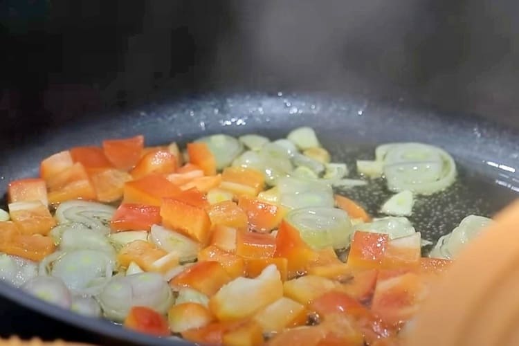 Alubias pochas con estofado de codorniz paso 2