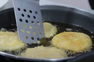 patatas a la importancia al estilo de los hermanos torres paso 4