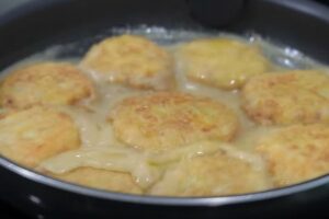 patatas a la importancia al estilo de los hermanos torres paso 5