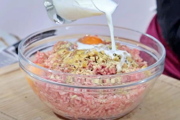 albóndigas en salsa de nata paso 1