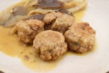 albóndigas con setas portada