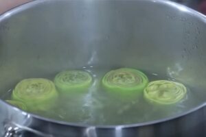 alcachofas a la marinera paso 2