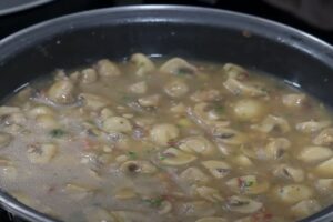 arroz con champiñones al ajillo paso 1