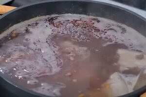 estofado de caparrones paso 3