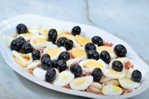 Ensalada murciana paso final