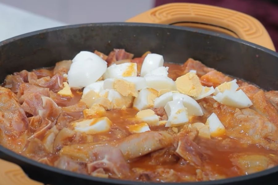 potaje de alubias con casquería paso 3