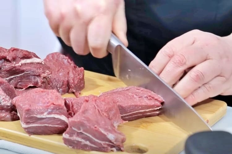 carrilleras de ternera con vino blanco paso 1