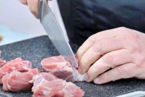 Cabezada de cerdo a la riojana paso 1