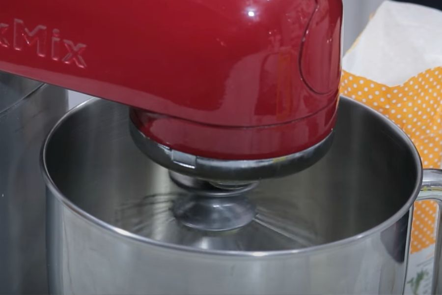 Roquitas de merengue y chocolate paso 1