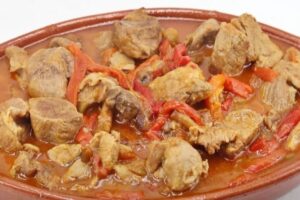 Cabezada de cerdo a la riojana paso final