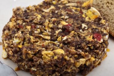 revuelto de morcilla portada