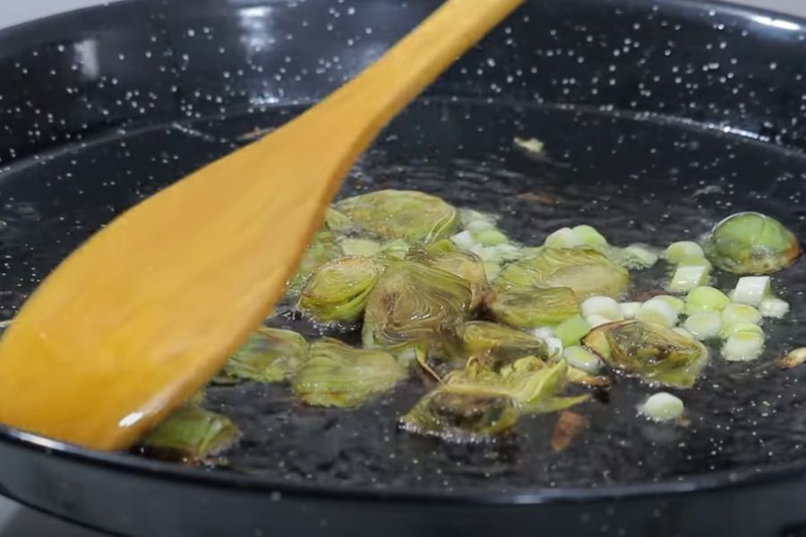 arroz con bacalao y alcachofas paso 1