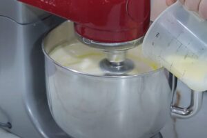 magdalenas de fresa, paso 2