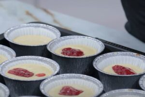 magdalenas de fresa, paso 4