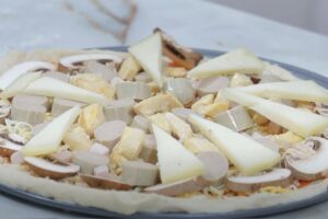 pizza familiar con masa casera paso 3