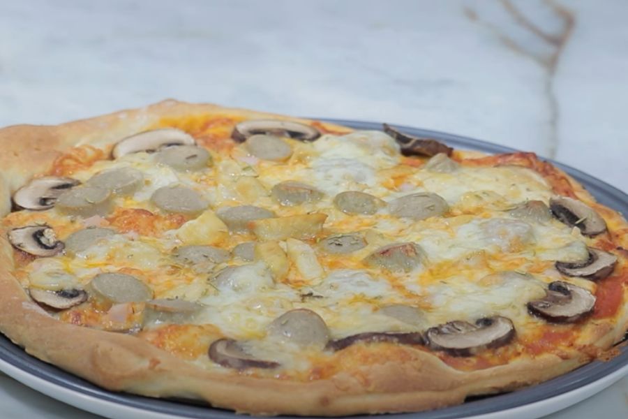 pizza familiar con masa casera paso 4