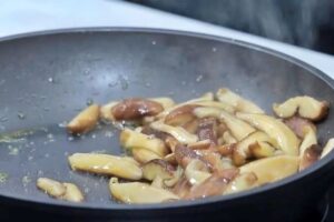 Tostadas pizza paso 1