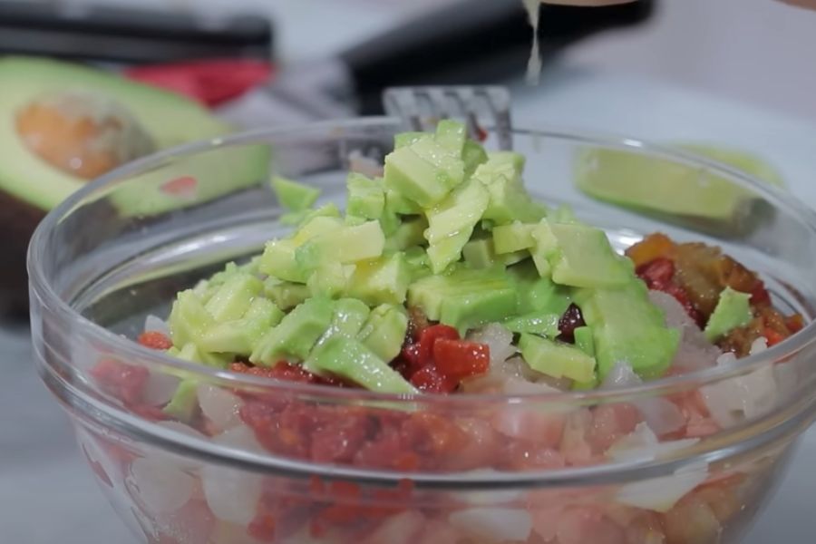 tacos con torreznos paso 3