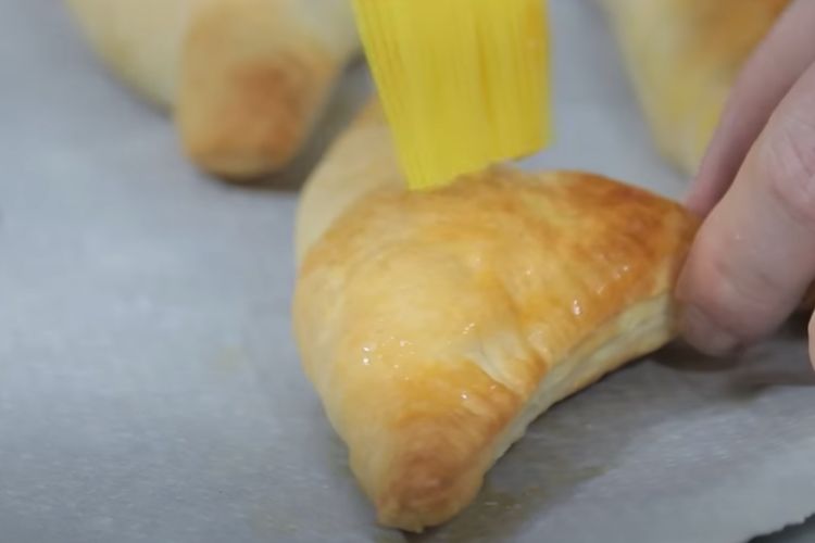 pañuelos de hojaldre rellenos de manzana paso 4