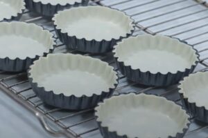 tartaletas de nata y fresas paso 1