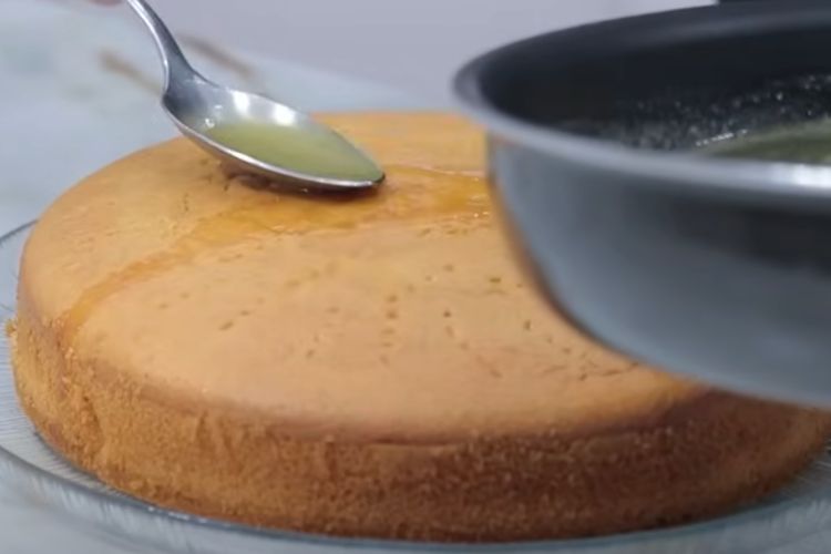 bizcocho borracho de limón paso 5