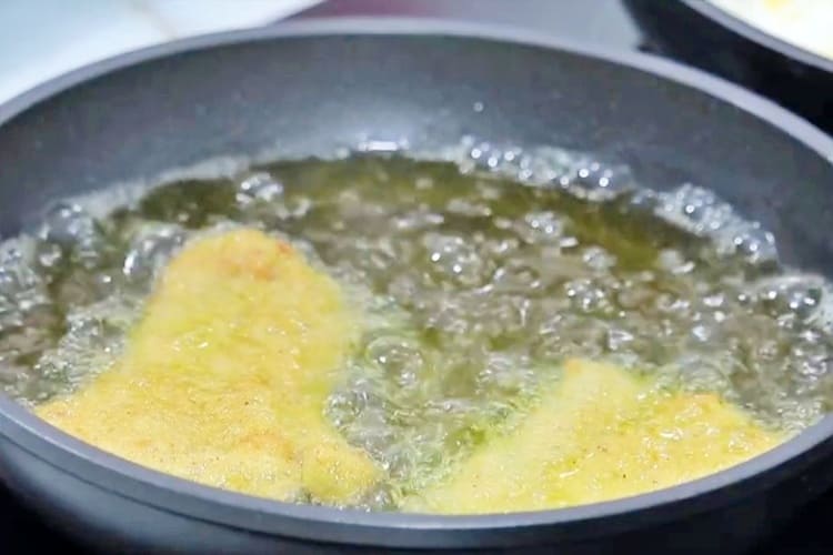 escalopines con salsa de cabrales paso 3