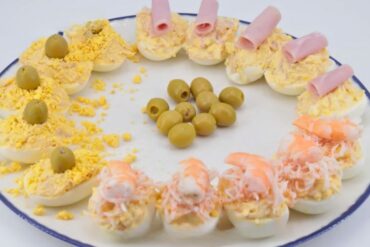 huevos rellenos variados