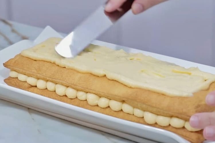 Milhojas de hojaldre con frutas para Navidad 5