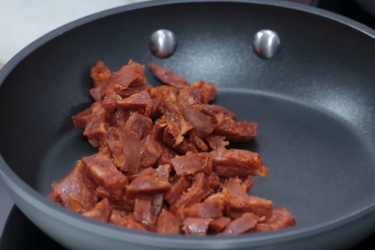 tortilla de chorizo paso 1