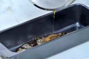 Pudin de sobaos con manzana casero paso 1