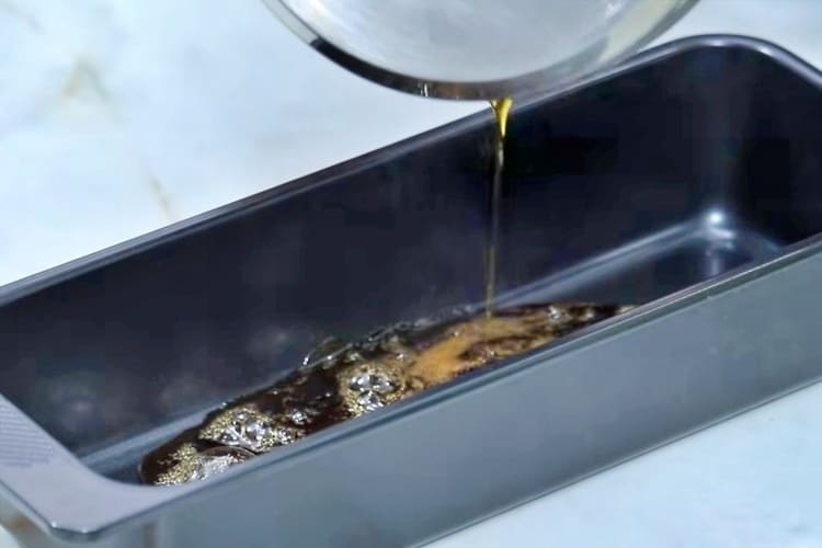 Pudin de sobaos con manzana casero paso 1