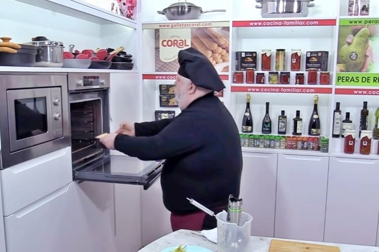 Pudin de sobaos con manzana casero paso 7