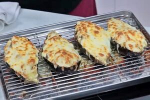 Técnica para rellenar berenjenas paso final